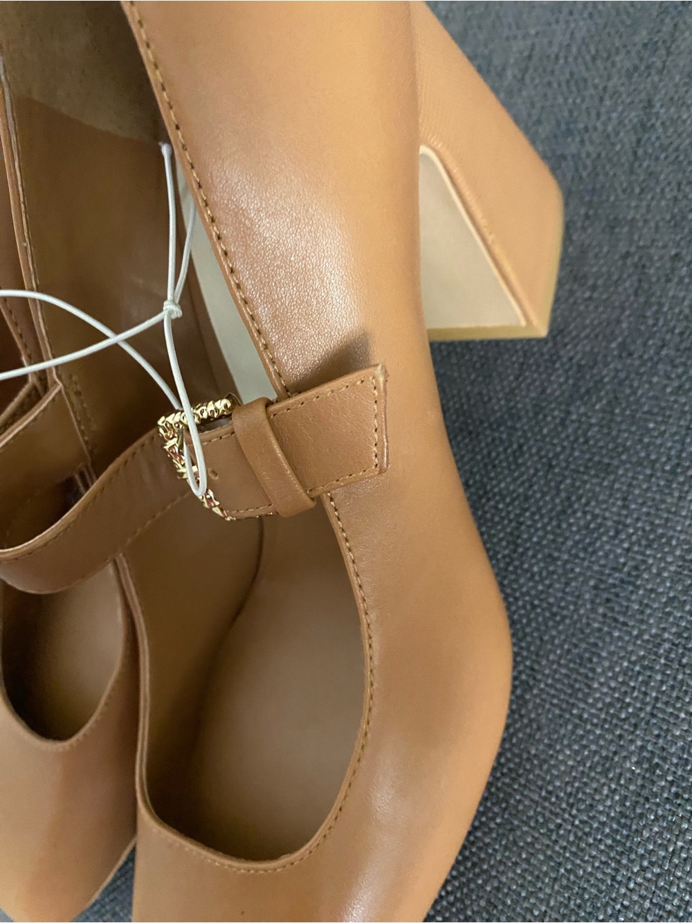 Dolce Vita Mary Janes Heels Size 9.5 - Picture 4 of 9